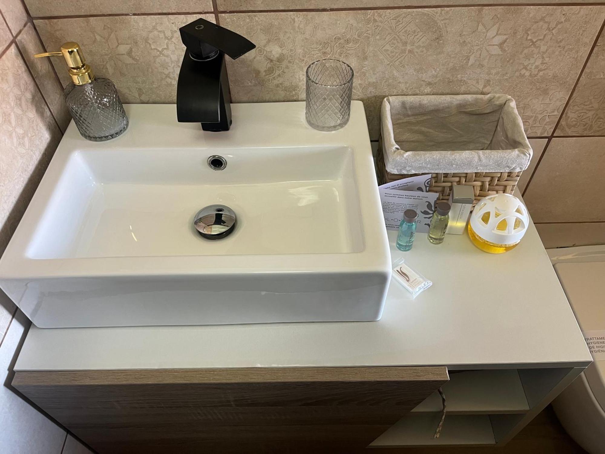 Pommy House Apartment Torre dei Corsari Ngoại thất bức ảnh